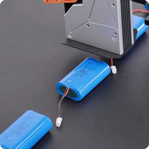Image of Bentsai E62P printing on plastic cover of batteries